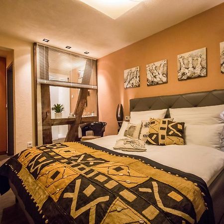 Farmerhaus-Lodge โกรส-อุมชตัดท์ ภายนอก รูปภาพ