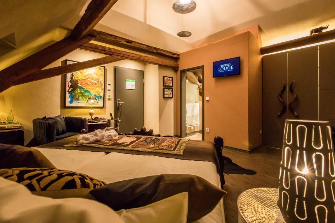 Farmerhaus-Lodge โกรส-อุมชตัดท์ ภายนอก รูปภาพ
